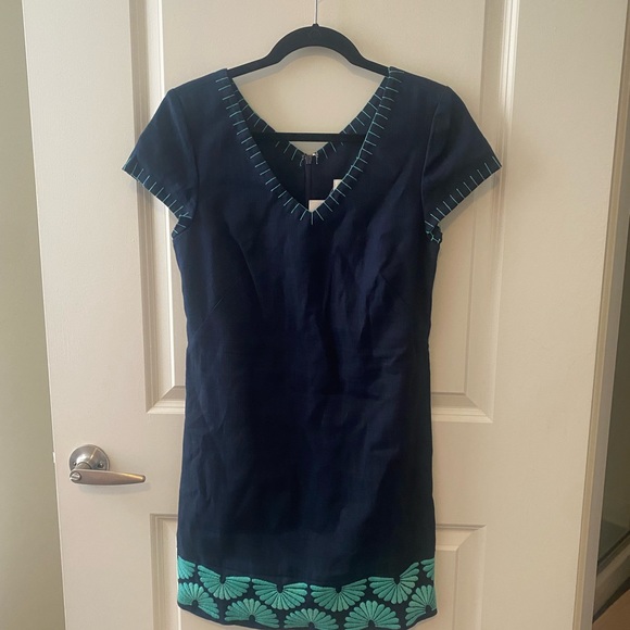 Vineyard Vines dress - Picture 2 of 2